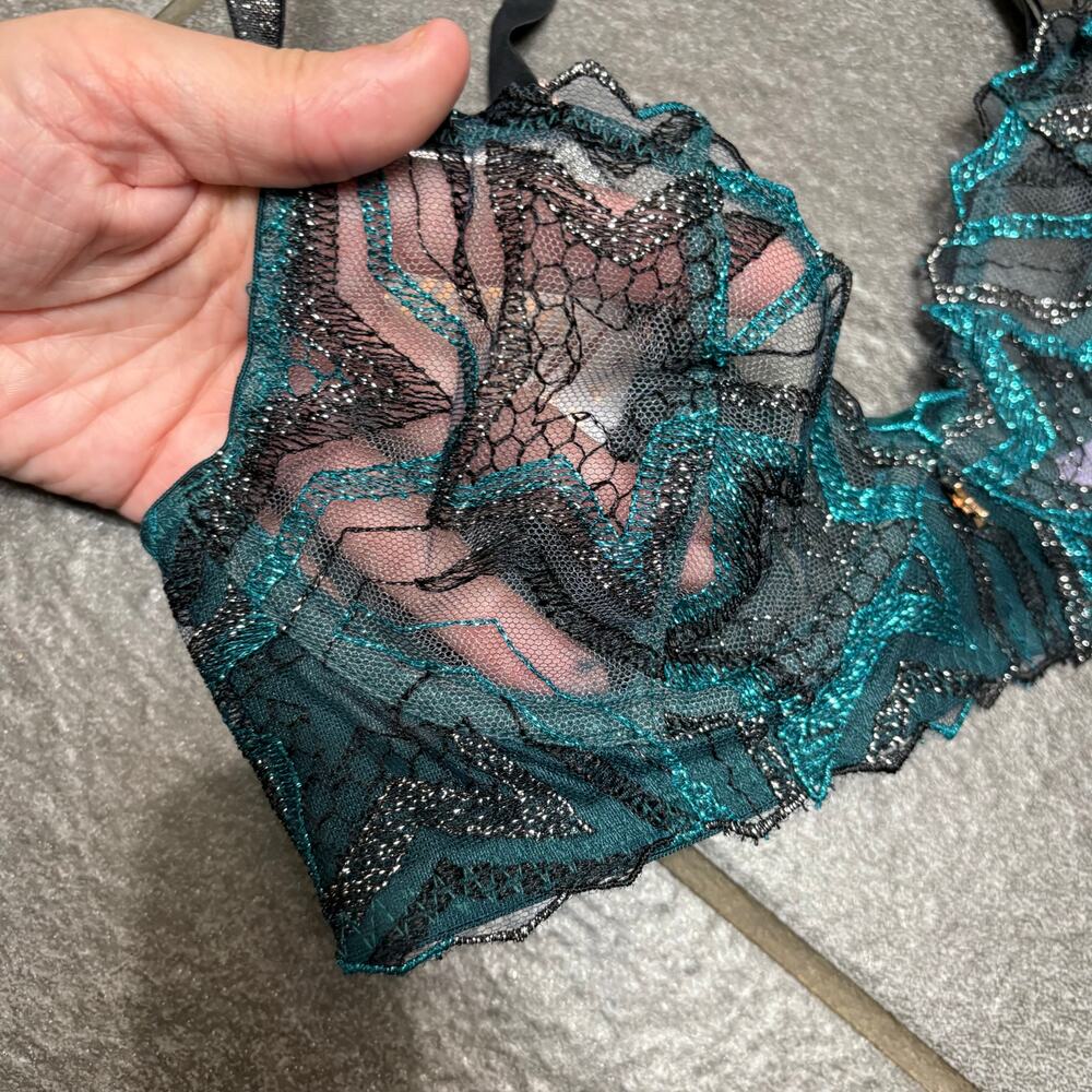 Savage X Fenty Shining Star Embroidered Unlined Demi Bra Wildflower Blue 32B - Picture 4 of 10